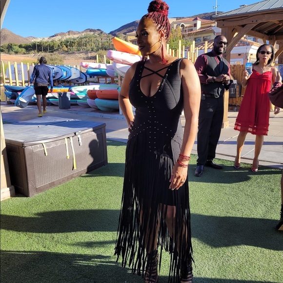 Meet your Posher, Falisa - Picture 3 of 12